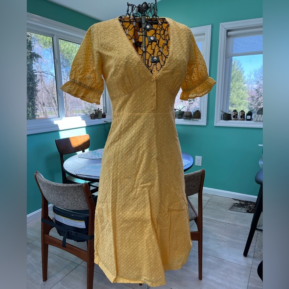 NWOT Vintage Style Sunny Yellow Eyelet Dress - Picture 1 of 7